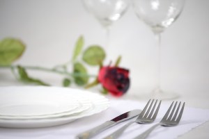 elegant-tableware-1431790__340