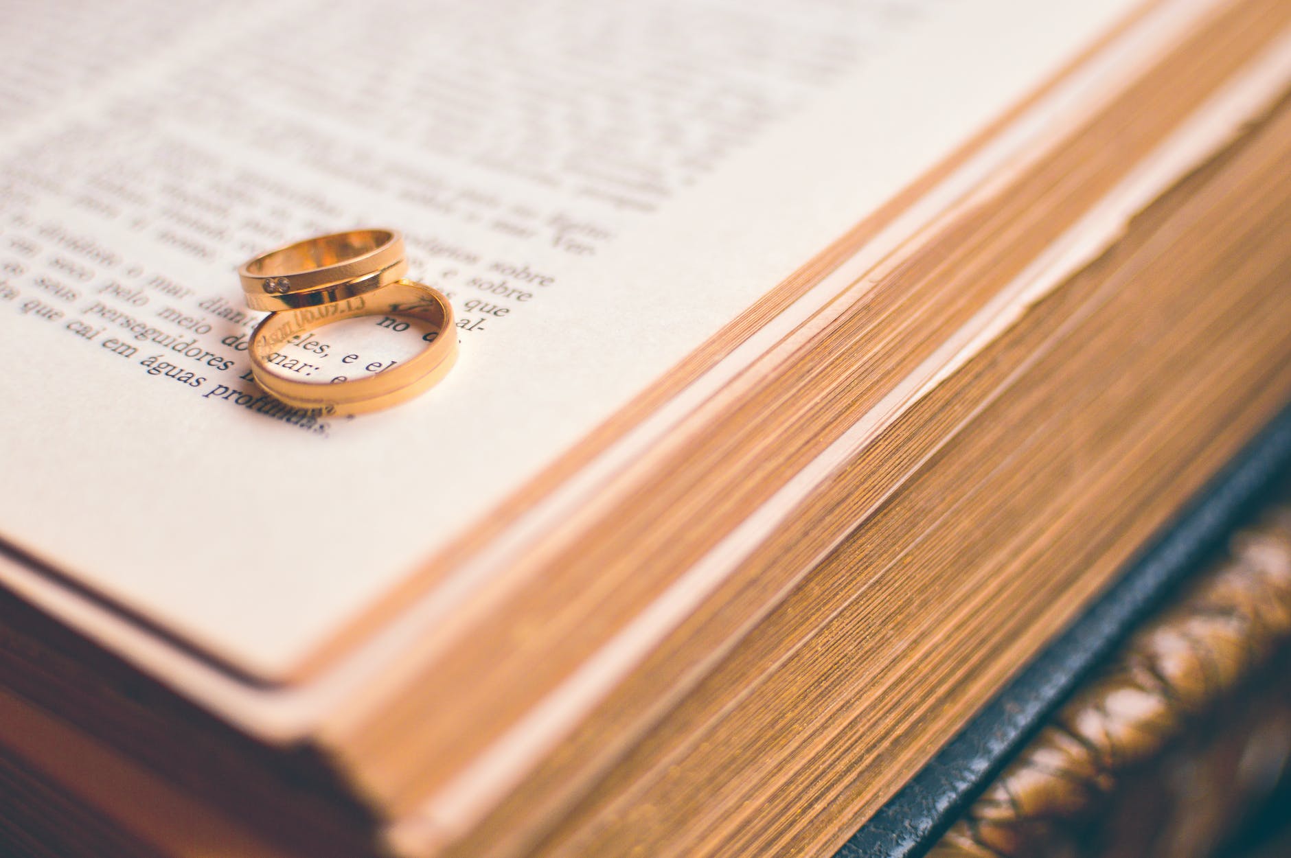rings marriage bible love